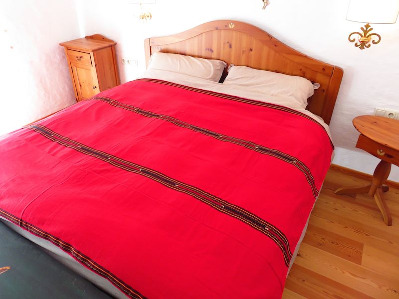 Mayadecke einfärbig rot